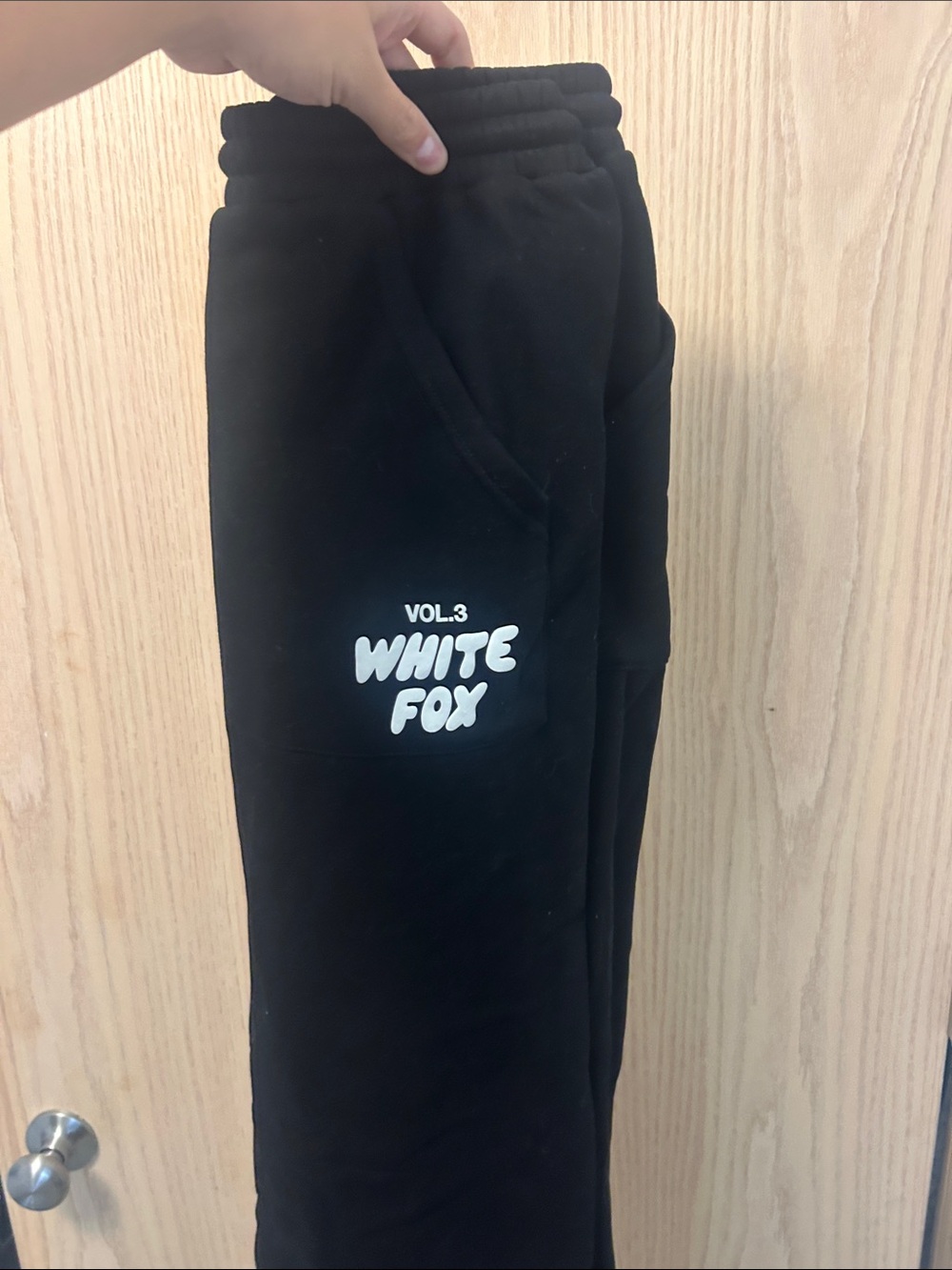 SET White Fox Boutique Offstage Monochrome Hoodie and Sweats - Picture 5 of 5
